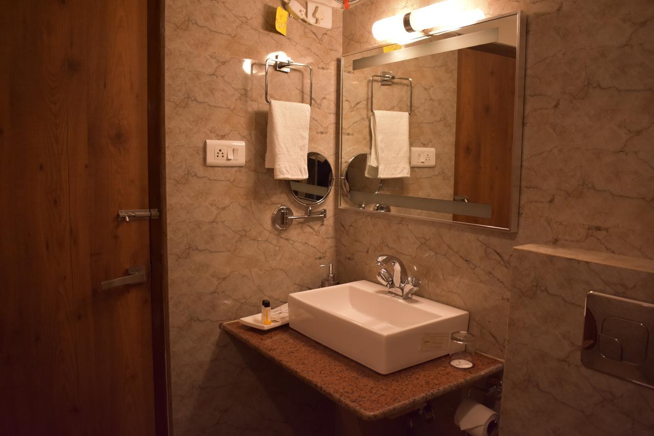 Kaizun Bed Breakfast Shillong Bagian luar foto