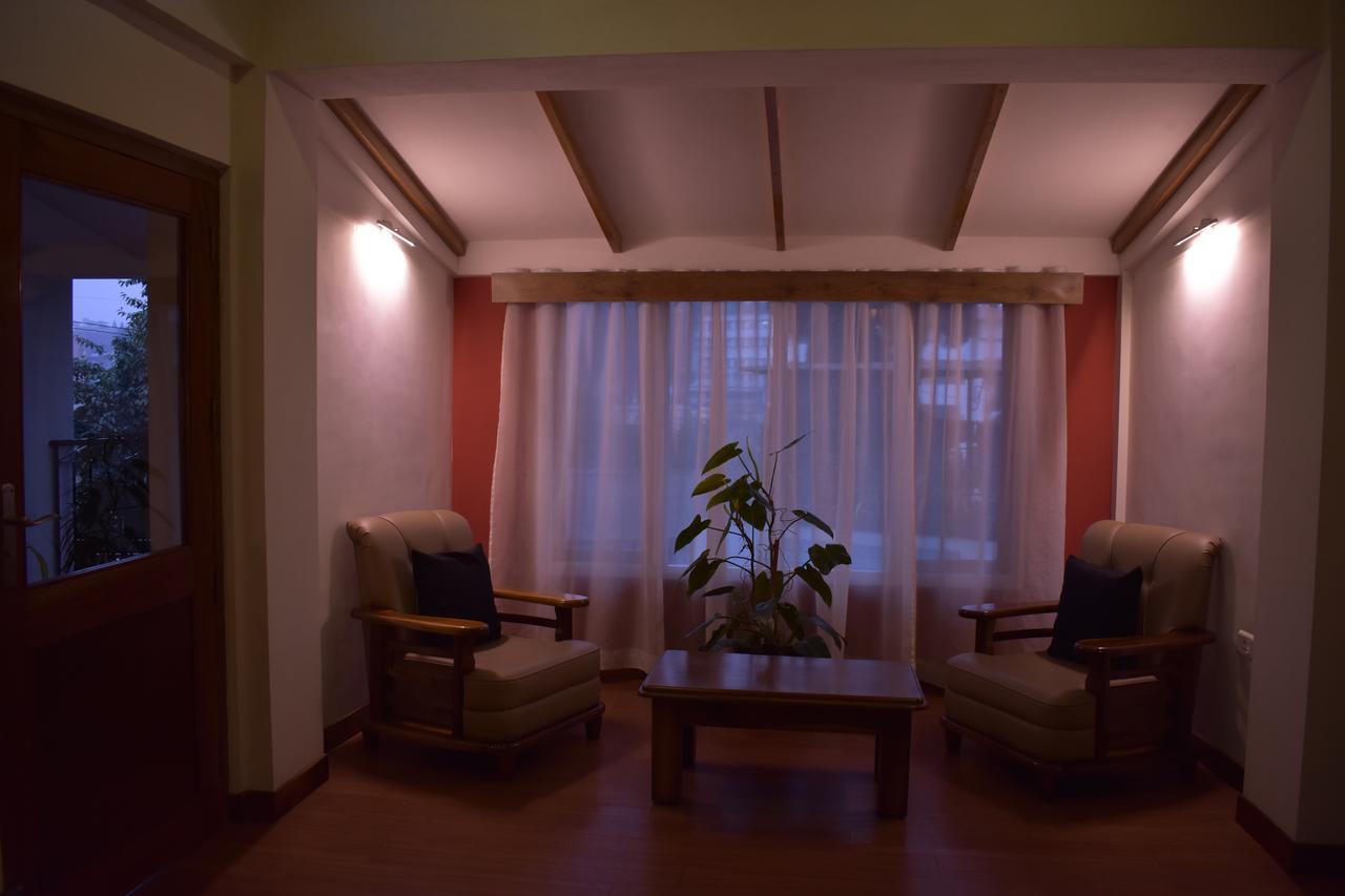 Kaizun Bed Breakfast Shillong Bagian luar foto